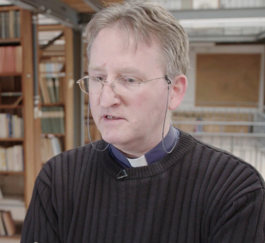 Marc Lindeijer sj onderzoekt of heiligen wel heilig waren
