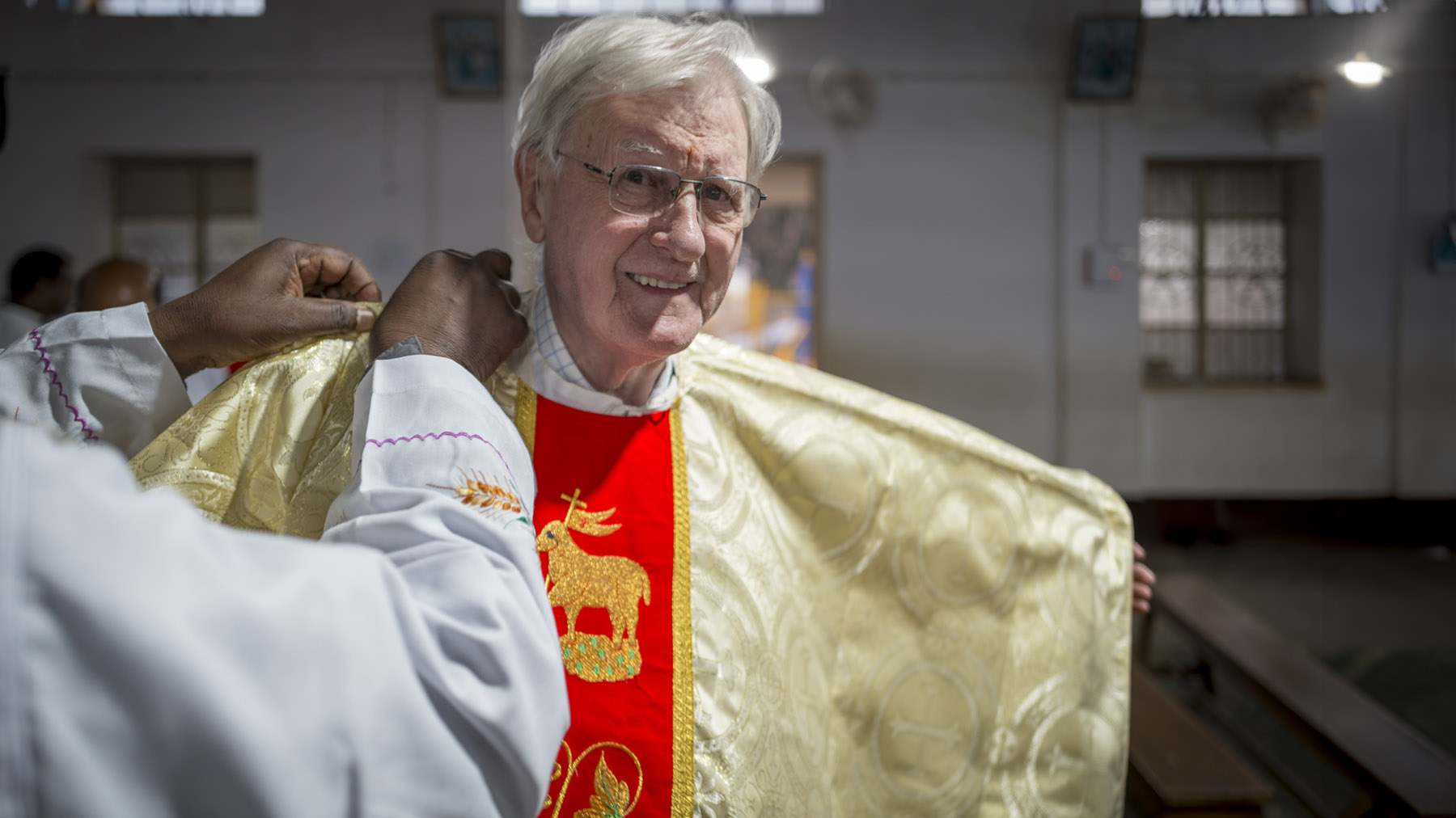 De Laatste Missionaris - het emotionele afscheid van de laatste Vlaamse jezuïet in India 1