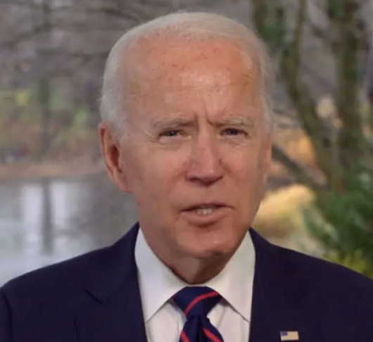 De paus en Joe biden feliciteren Jesuit Refugee Service