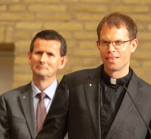 Jos Moons SJ promoveert cum laude op de Geest in slotdocument van Vaticanum II 2