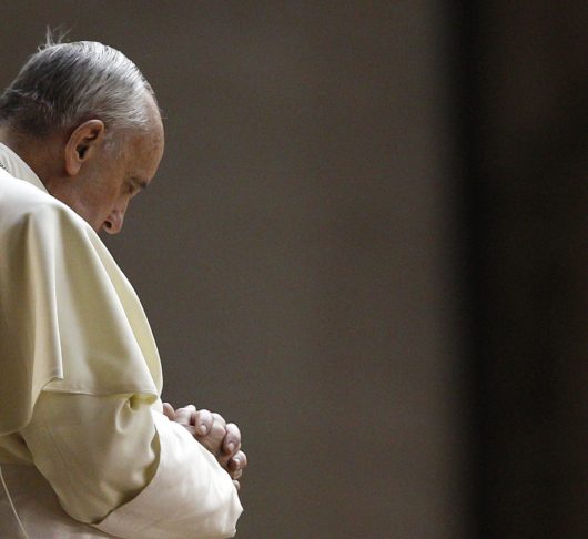 Paus Franciscus vraagt uw gebed