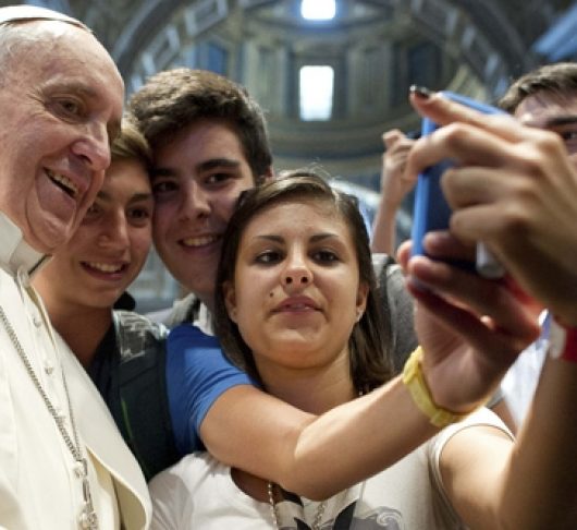 Paus Franciscus vraagt uw gebed voor twee bijzondere intenties