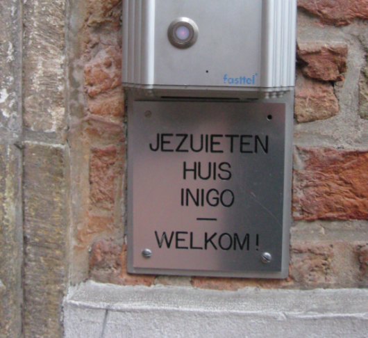 De jezuïeten verlaten Brugge